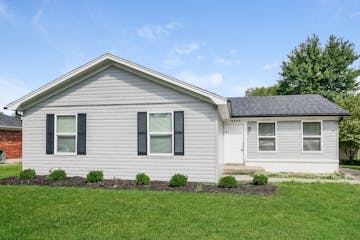 3705 BARTLETT CT LOUISVILLE, KY 40218